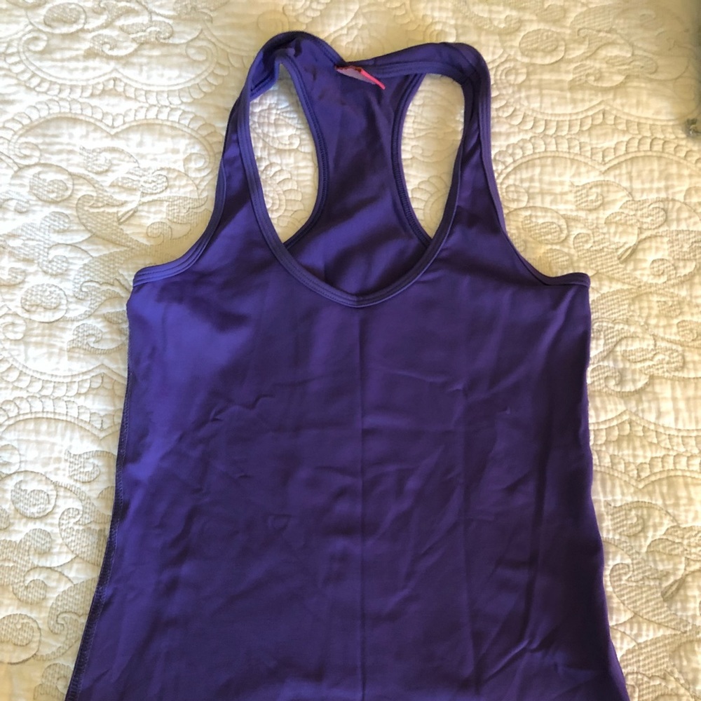 Liquido Active racer tank
